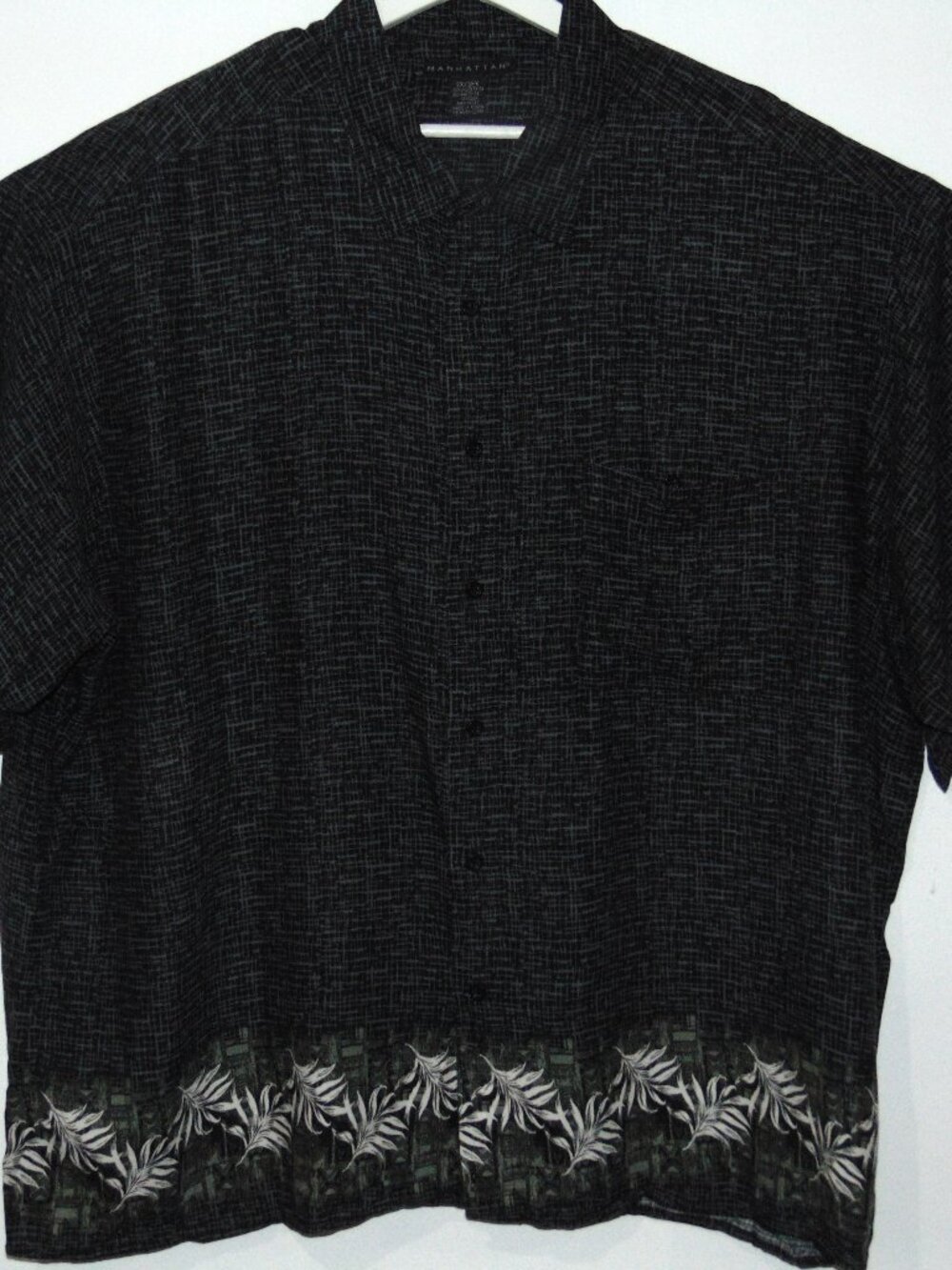 Manhattan Shirt Mens 3X Short Sleeve Black Button-Up Hawaiian Rayon